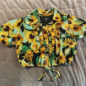 Anthropologie Mauve Sunflower Cropped Tee